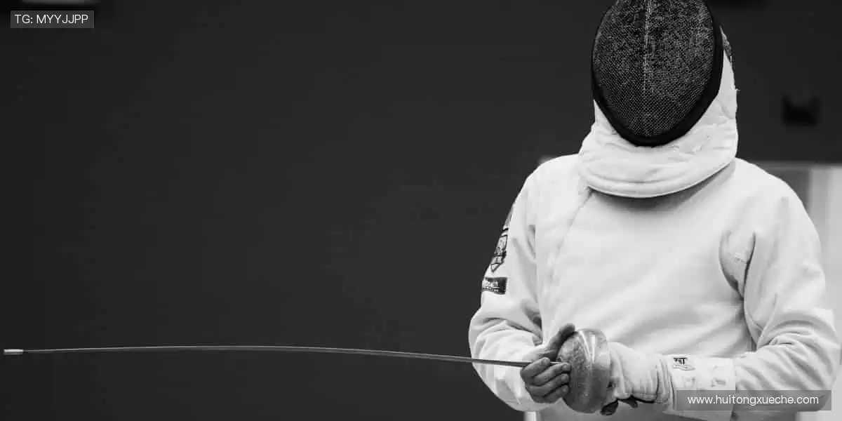 装备你的运动生活！🎯 从潮流服饰到专业器材，一站式满足你的热爱！